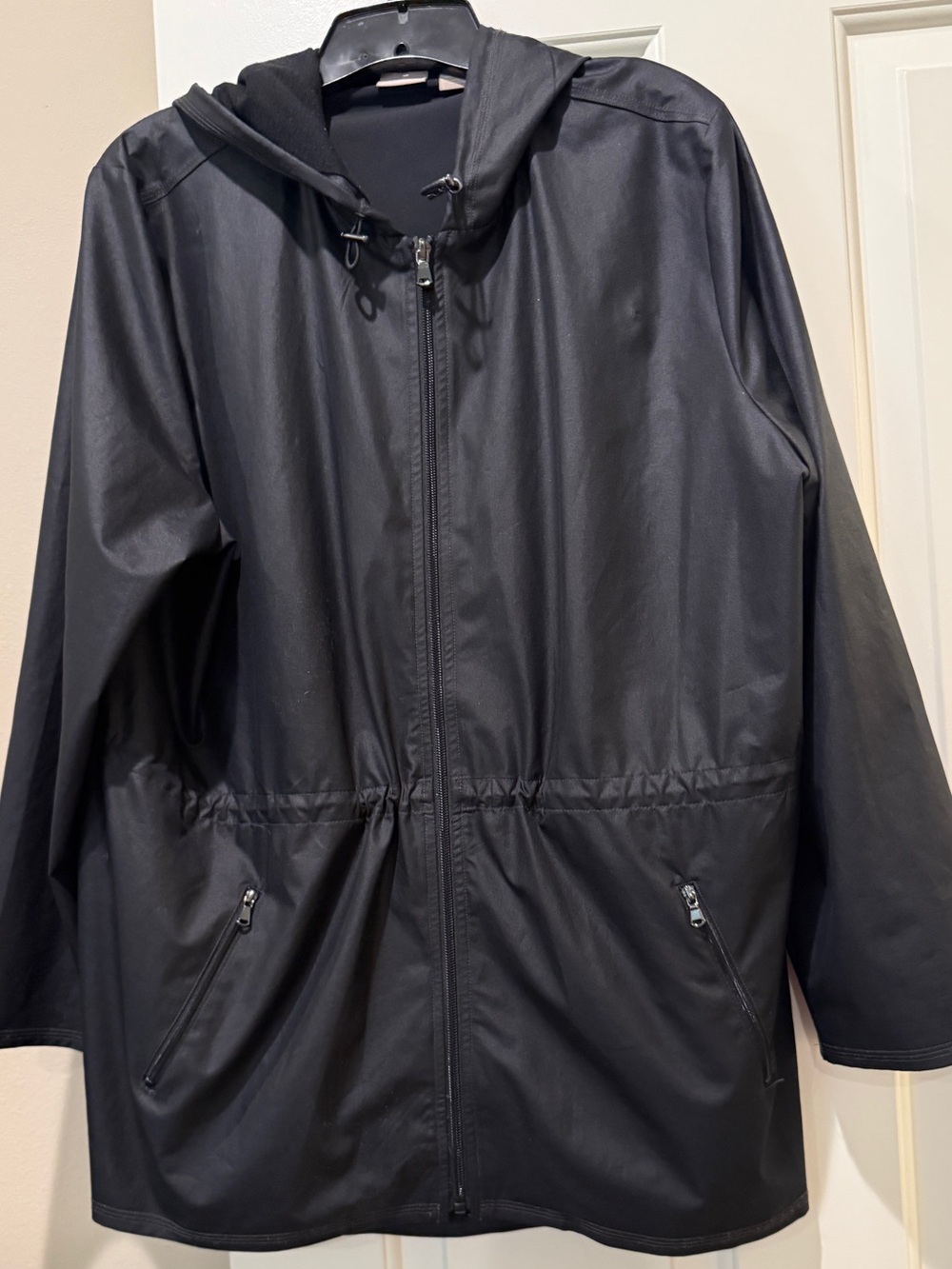 Zenergy by Chico's Black Hooded Zip Raincoat